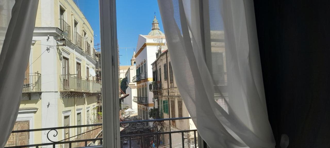 Ballarhouse Palermo Bagian luar foto